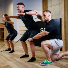 Trening EMS ile można schudnąć? Odkryj realne wyniki i fakty