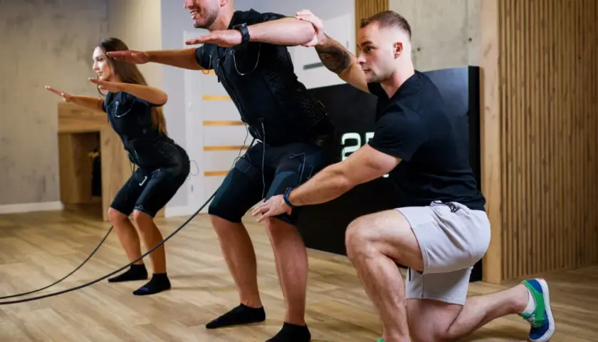 Trening EMS ile można schudnąć? Odkryj realne wyniki i fakty