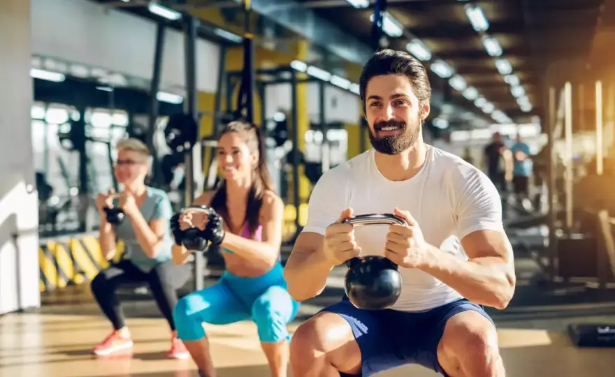 Trening fitness co to? Odkryj metody i korzyści dla zdrowia